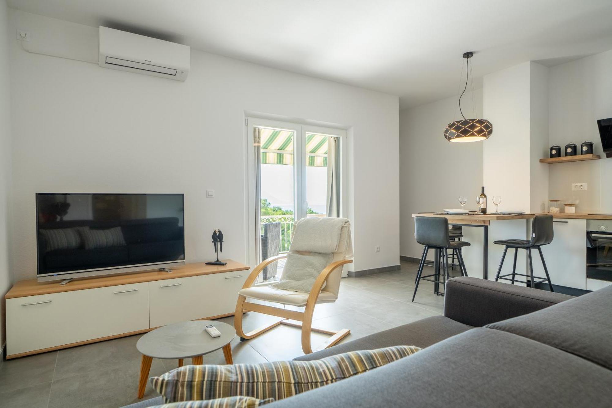 סומרטין Apartments Siesta מראה חיצוני תמונה