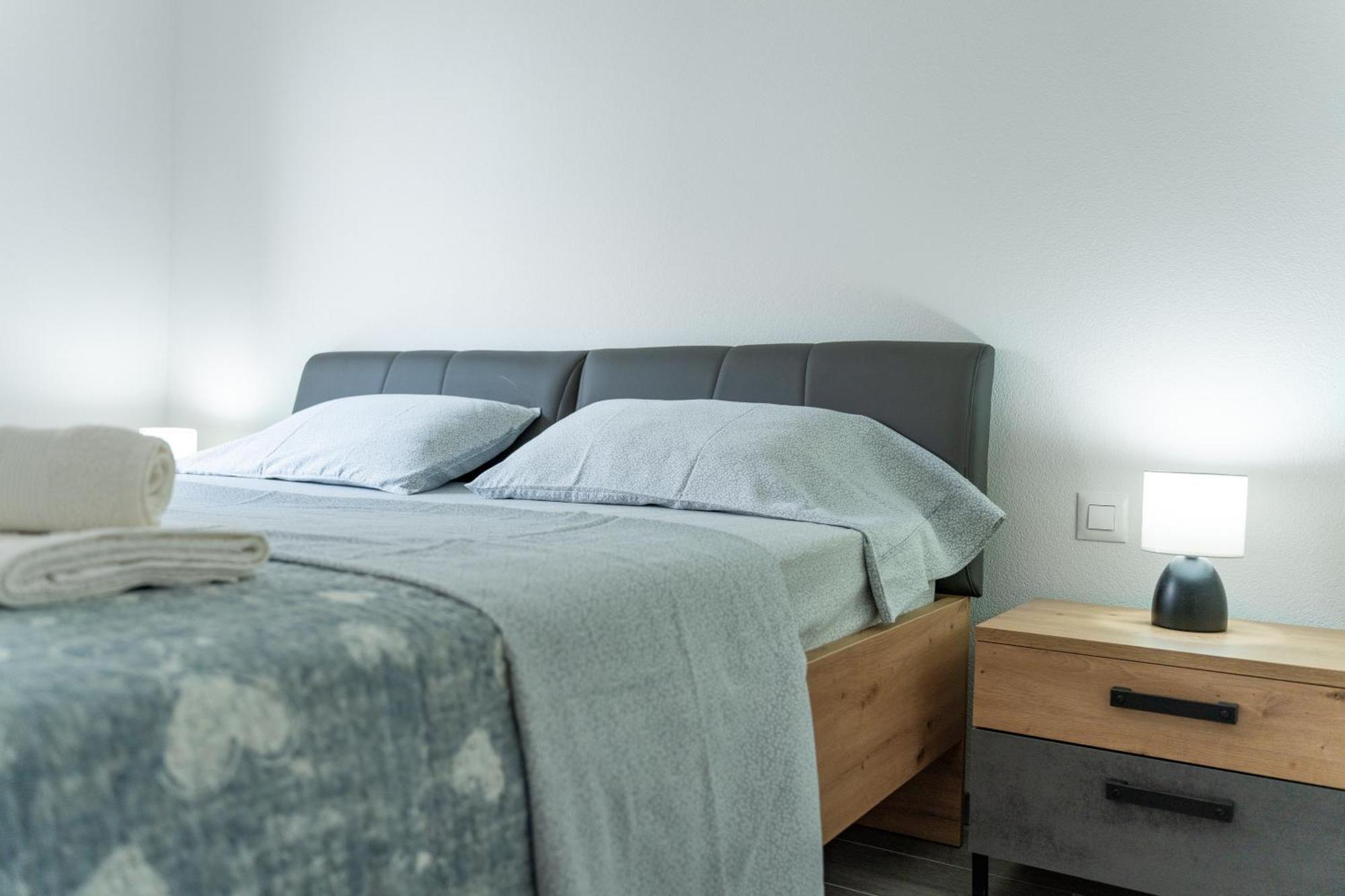 סומרטין Apartments Siesta מראה חיצוני תמונה
