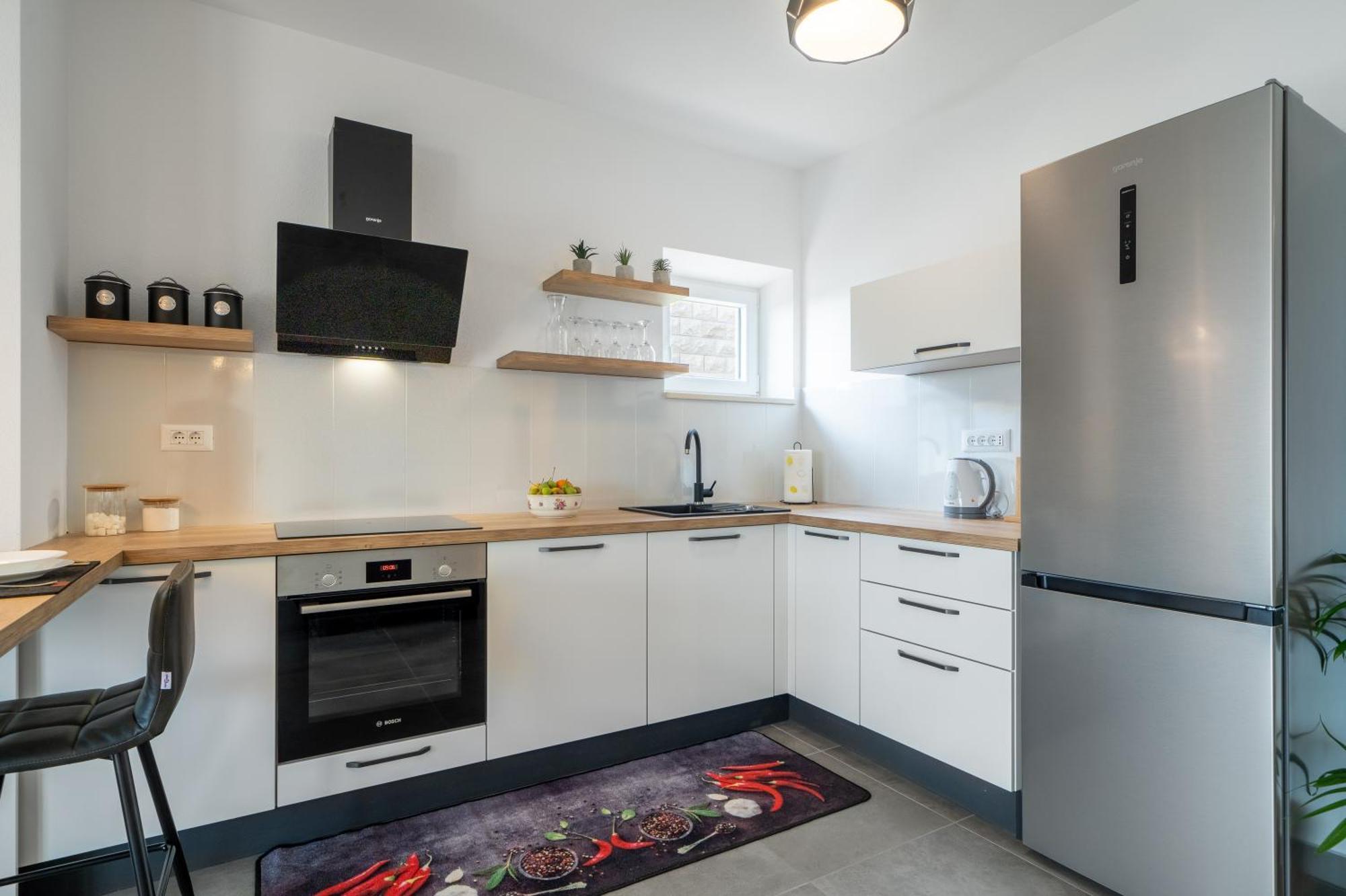 סומרטין Apartments Siesta מראה חיצוני תמונה