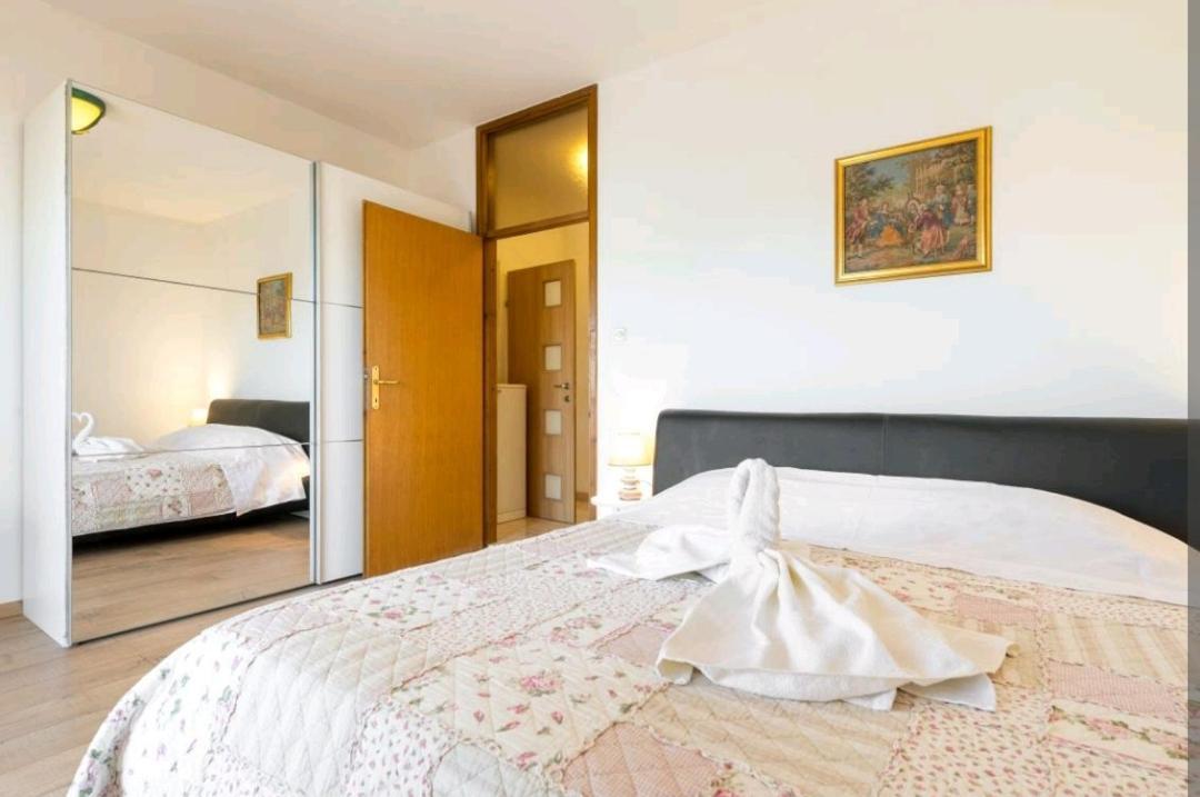 סומרטין Apartments Siesta מראה חיצוני תמונה